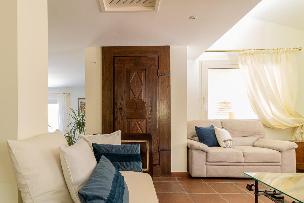 Villa Caterina La Maddalena  Eksteriør billede