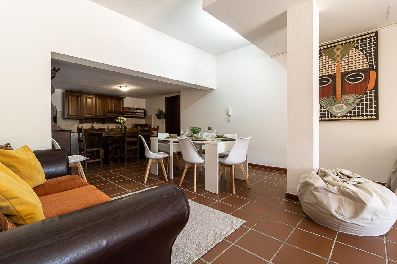 Villa Caterina La Maddalena  Eksteriør billede