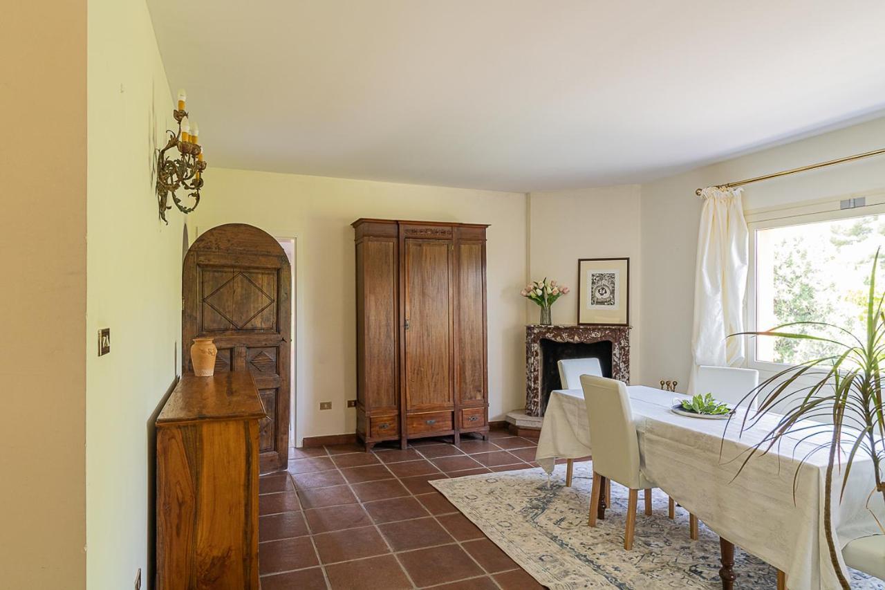 Villa Caterina La Maddalena  Eksteriør billede