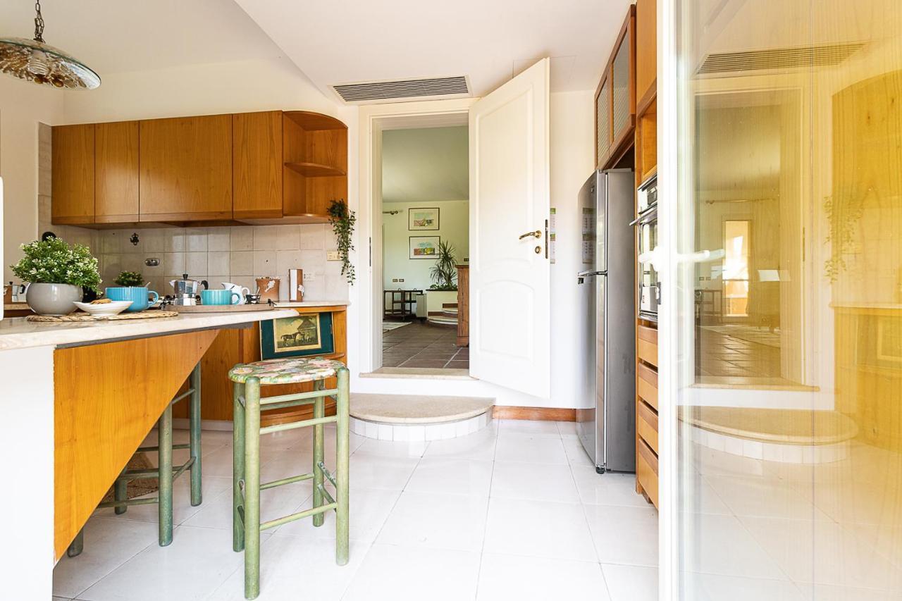 Villa Caterina La Maddalena  Eksteriør billede
