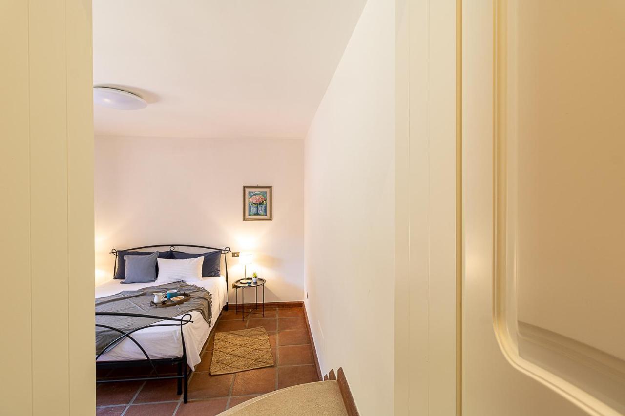 Villa Caterina La Maddalena  Eksteriør billede